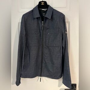 BRAND NEW WOTH TAGS DKNY Men's Twill Knit Zip Front Jacket in NAVY Blue Size S